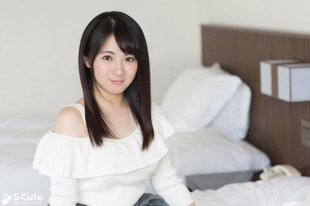 S-Cute 602_mana_01 ほがらか娘とまったり楽しむSEX／Mana