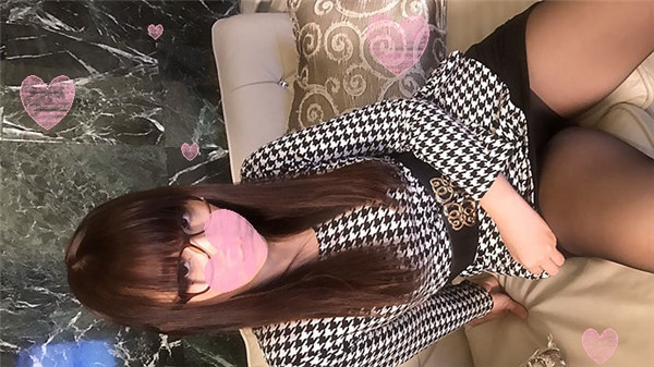 FC2 PPV 994101 【初メガネビッチ】Fカップ巨乳SS級清楚可愛い系美女　野外乱交スワッピング経験済ド変態「あッ♥あッ♥あッ♥」萌え可愛い喘ぎ声響かせ敏感勃起クリトリスで悶える隠れＭ女【モザ無】未公開おまけ写真集有