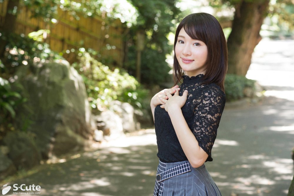 S-Cute 654_mai_03 微笑みながら感じる制服美少女のひめごと／Mai