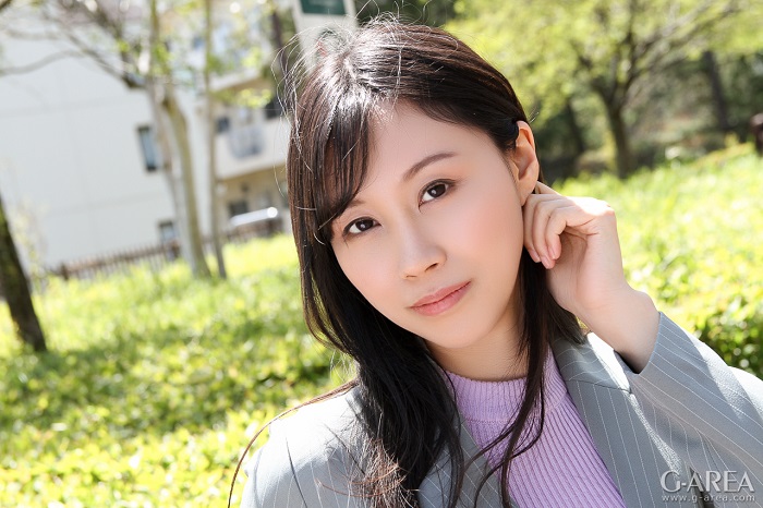 GAREA-711ENA チンコ好きなＯＬの美脚とＦカップ巨乳