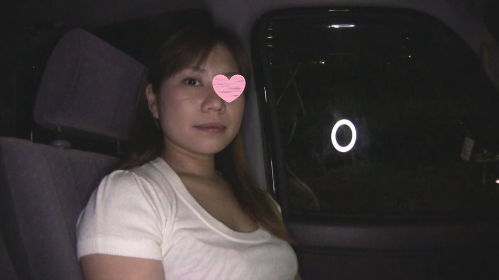 FC2 PPV 1267740 【初撮り】32歳美人熟女とカーセックス！！ホテルまで我慢できず車の中で生ハメ大量中出し！！【高画質あり】