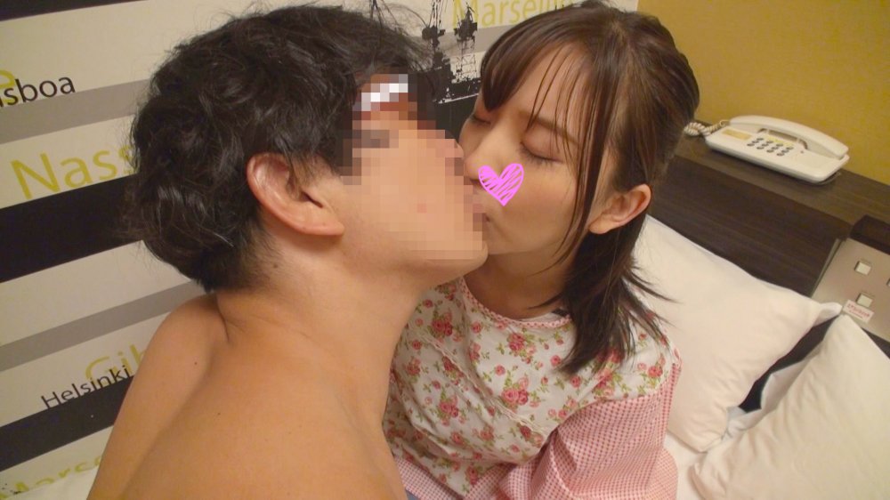 FC2 PPV 1269303 【SSSS級】史上最高の現役保育士　顔とおっぱいのレベルが別次元