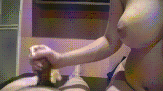 FC2 PPV 1274395 美爆乳Jカップシリーズ第4段！焦らしパイズリ＆手コキからのカメラに向けて暴発大量挟射！