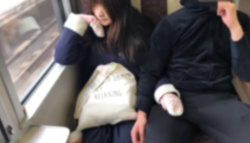 FC2 PPV 1280029 【数量限定・特典】数量限定で2500p→1800p！地元で可愛いと人気の女子K生とも関係持っていたのがアノ先輩にバレ、ありえない方向へ