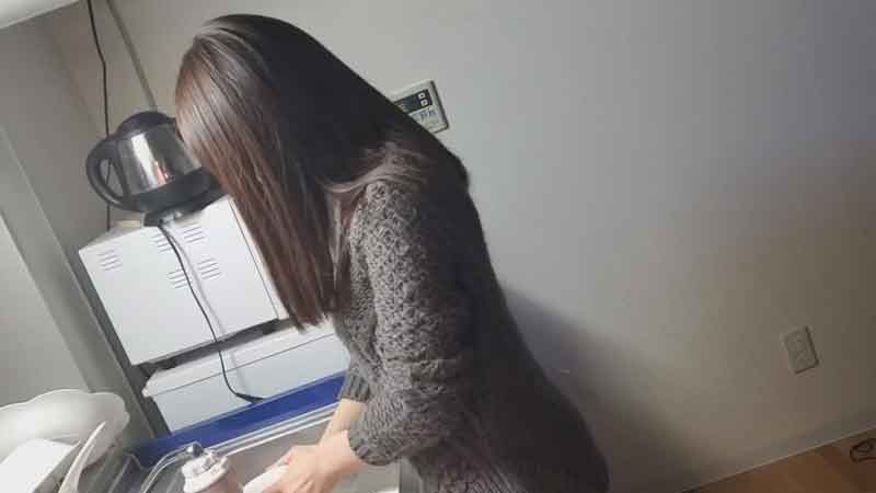 FC2 PPV 1288326 【個人】期日までに返せず。ご主人にバレないように再び他人棒を受け入れ犯される美巨乳人妻