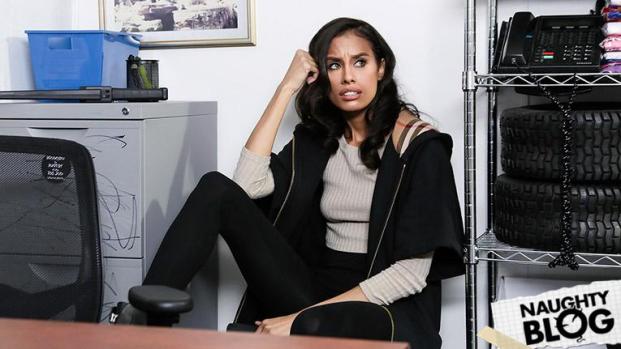 Shoplyfter Mylf – Kylie La Beau Case 8845021