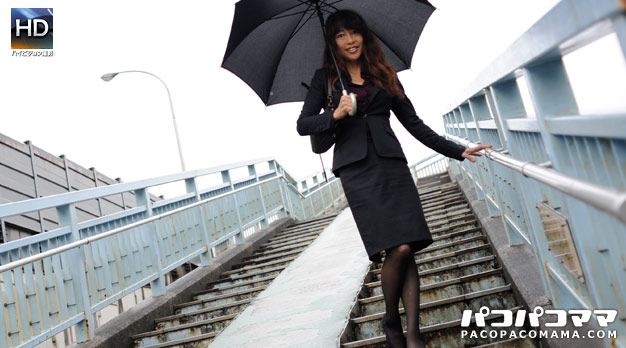 Paco 121610_263 秋川真理 働く地方のお母さん 〜英会話講師編〜