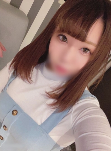 FC2 PPV 1360786 【無修正】彼氏いるのに興味本位でマッチングアプリしてる20歳居酒屋バイト(興味本位ついでに中出ししました)