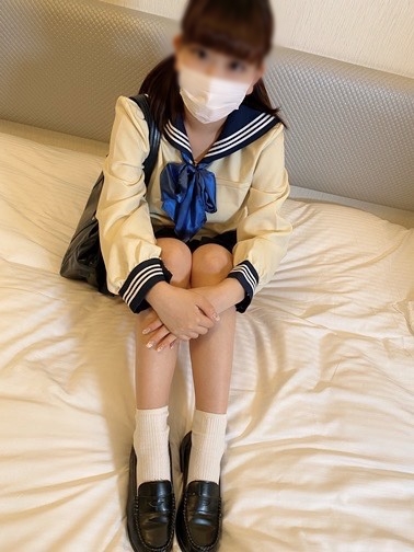 FC2 PPV 1373255 １９日まで２９８０→１９８０ｐｔ超〇り顔出し・無・身バレ厳禁！かなりヤバイやつなんで察してください。地下アイドル目指すため上京・ガチ制服・孕ませ中出し