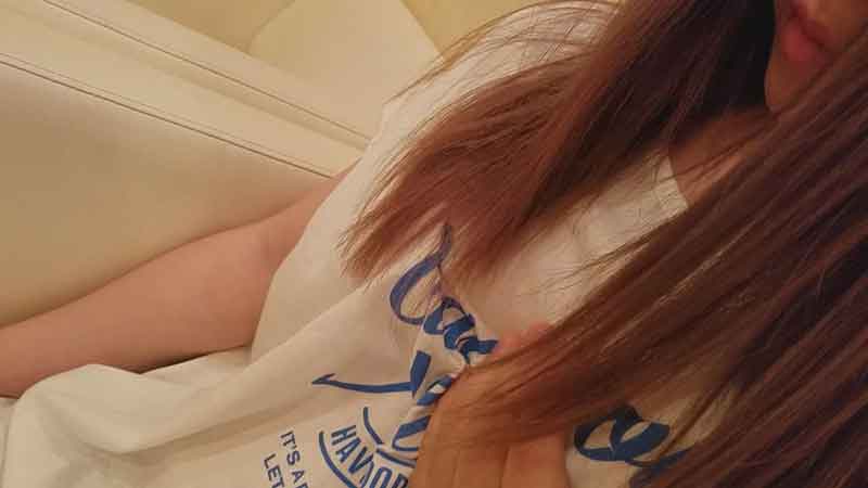 FC2 PPV 1396402 【個人】店に売られる小柄な美尻の若奥さん、初めて知らない男の肉棒で生膣を犯され2度中出しされる