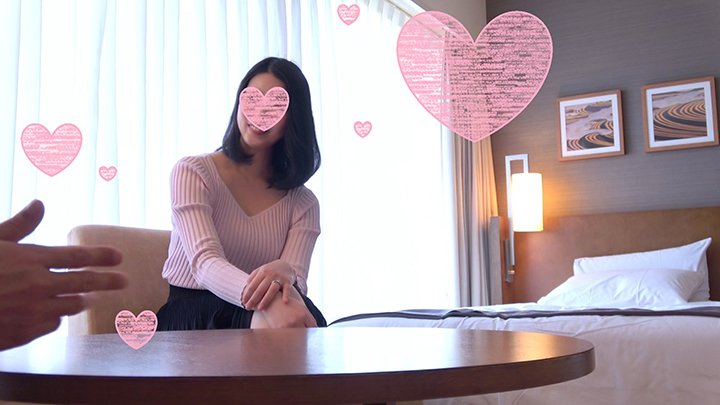 FC2 PPV 1405579 【個人撮影】性欲に目覚めた社長令嬢 35歳 見た目は清楚。中身はドエロ。真っ昼間から浮気チンポの感触にイキまくるみだら妻！ポルチオ突きまくり旦那の知らぬ間に中出しマンコに開発する。