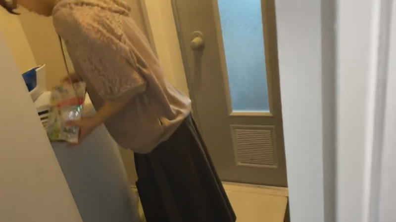 FC2 PPV 1430436 【個人】新居の洗面所で後ろから汚され、リビングで再び犯され中出しされる新妻