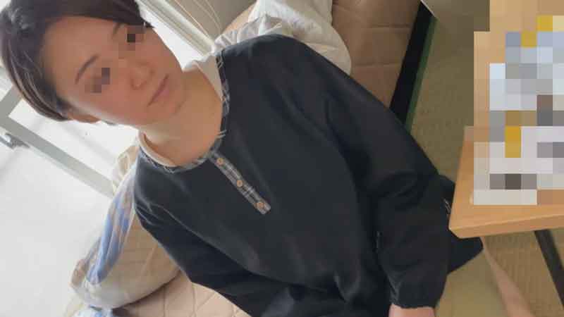 FC2 PPV 1444826 ※限定【個人】新居で2本の他人棒に続けざまに犯され中出しされる新妻