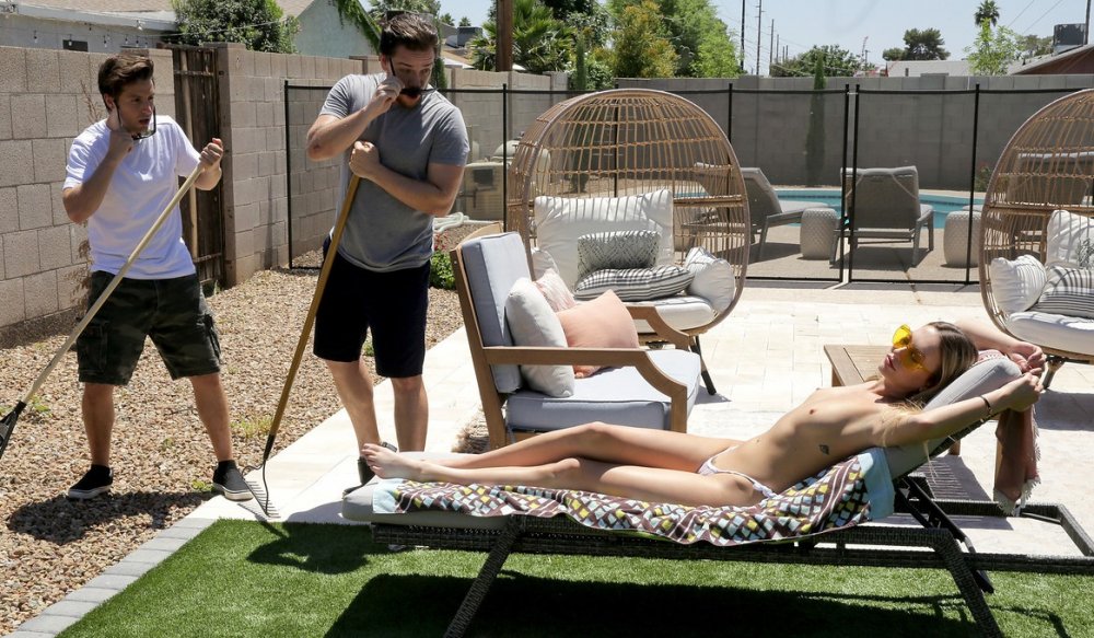 Teacher Fucks Teens – Adira Allure Teacher Says Drop Your Pants – S4:E5