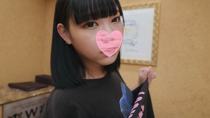 FC2 PPV 1497958 【個人撮影】第56撮ひな18歳黒髪ロリ娘は超カワイイ！永久保存決定シコリティ激高中出し【素人動画】