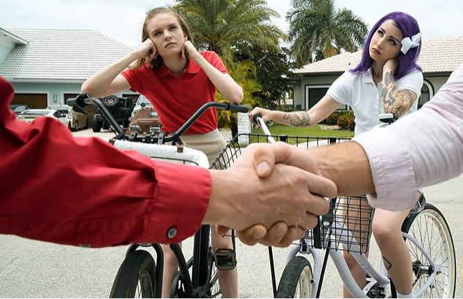 Daughter Swap – Jessae Rosae & Val Steele – We’re All Grown Up