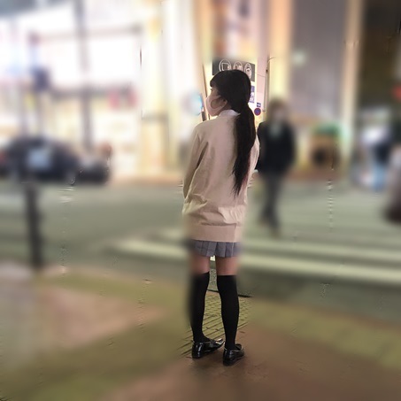 FC2 PPV 1573985 新企画❤️初撮り❤️隠し撮り❤️ アイドルフェイス❤️ なつちゃんを漫画喫茶で 中出ししちゃいました〜