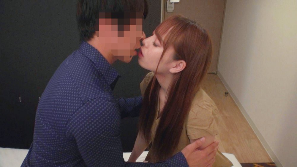 FC2 PPV 1574481 雪のような色白妖精のセックス　-数量限定-