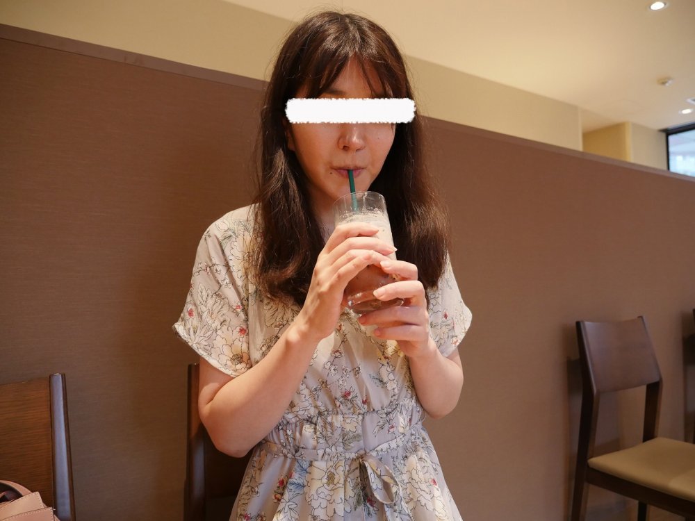 FC2 PPV 1573483 【無修正ｘ個人撮影】触ってもないのに大量に潮を垂れ流す、噴射する鯨妻が究極にエロかった！妻が寝取られているのを見たいご主人にスマホで実況報告【＃NTR】