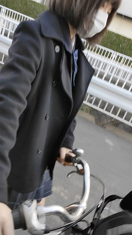 FC2 PPV 1577558 連休限定価格【顔出し】【個撮】県立商業科③美術部。自宅に連れ込みお泊り中出し2回