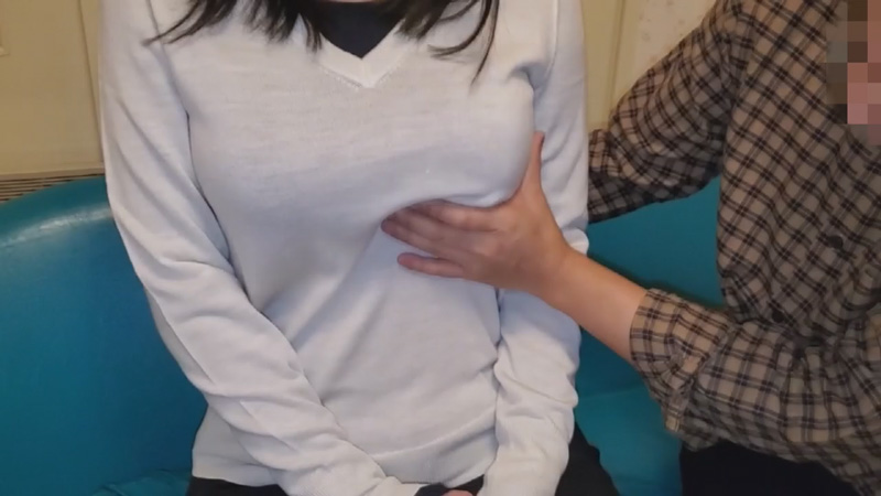 FC2 PPV 1604176 3日限定【個人】地味で眼鏡な巨乳妻。多額の負債で童貞に犯され固い肉棒で何度もイかされ中出しされる。