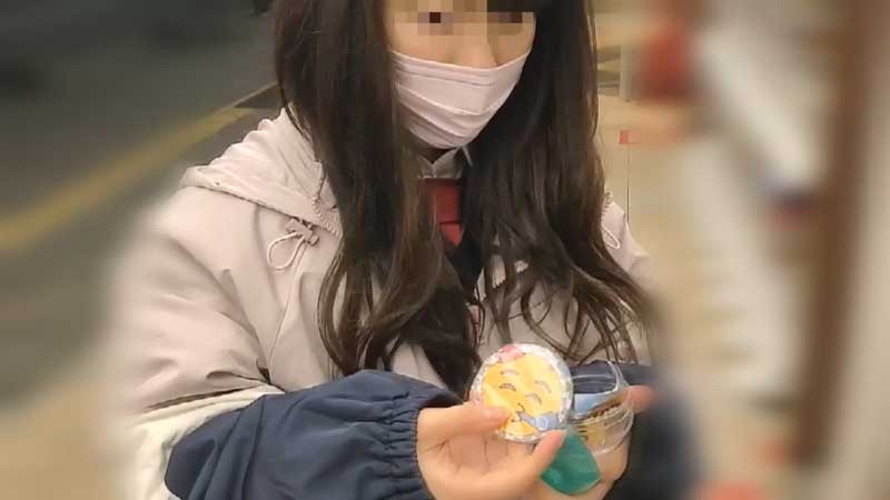 FC2 PPV 1664263 3日間限定【個撮】県立普通科①140㎝天使と再会。無許可初中出し二人のおじさんに激しくいじられる