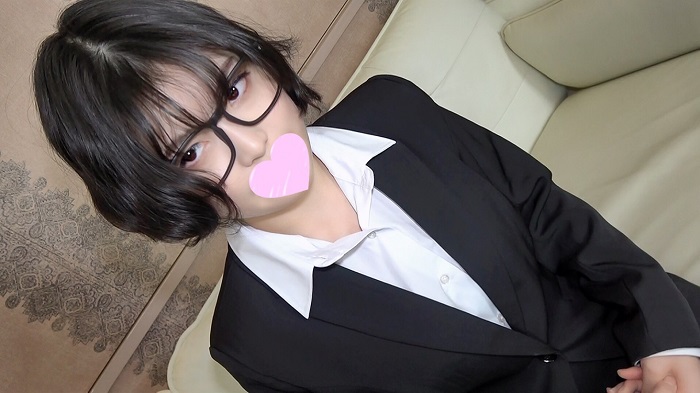 FC2 PPV 1704935 ゆりか19歳 アイドル平〇似な美少女就活生！スーツを脱いだら細身なカラダにEカップ美巨乳！人見知りで引っ込み思案な美少女にタネづけ中出し！