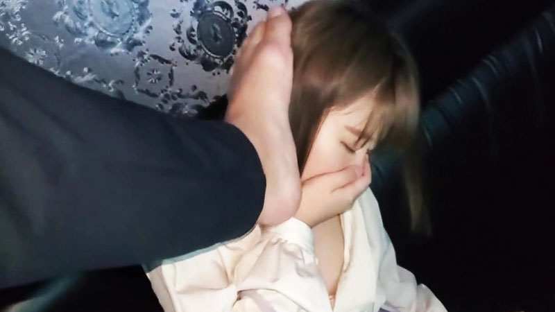 FC2 PPV 1730910 24で削除【無】色白巨乳の地◯アイドル。公共の密室で脅◯し、連続中出し。