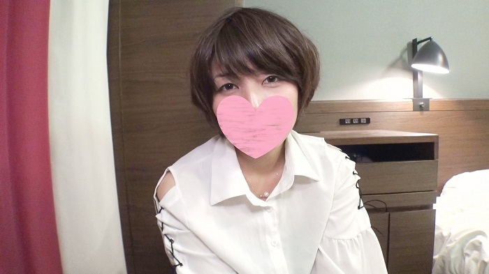 FC2 PPV 1747733 【無・素人個撮】初々しい底抜けに明るい痴女ビッチ妻と初めて会った時の動画、性欲が強すぎて旦那に不倫許可を得て出演。玩具でブッ壊して！と懇願するのでアナルをとことんイジメ秒で絶頂させまくりアナル中出し！