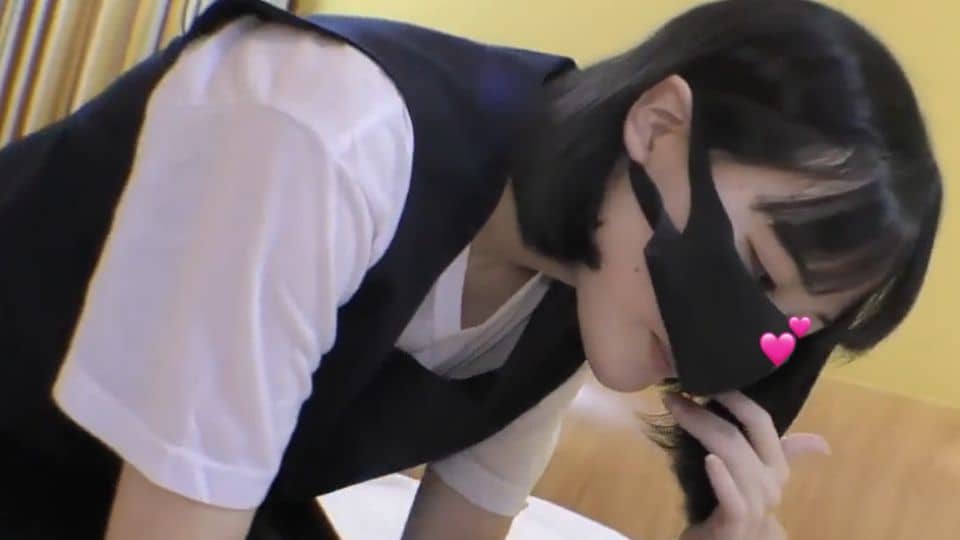 FC2 PPV 1847679 これまで経験なしの19歳美少女女子大生が初めてのSEXで処女喪失　個撮