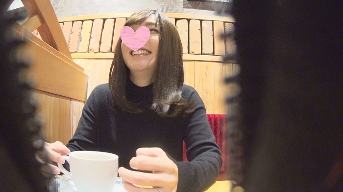 FC2 PPV 1882019 【無・素人個撮】ハメハメ生活最高齢！会社の後輩の母親がホストにハマりかぞくの貯金に手を付け内緒のハメ撮りバイト！大量潮吹きする剛毛熟マンコを突かれまくられかぞくに謝罪しながら身悶え痙攣連続絶頂中出し！ FC2-PPV-1882019