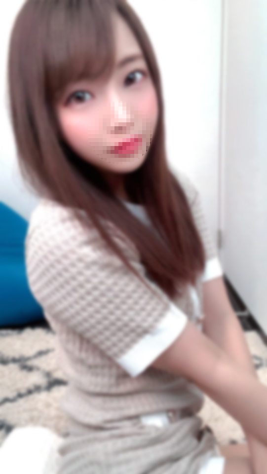 FC2 PPV 2104884 （期間限定）完全顔出しの猫目顔美女に即ハメ FC2-PPV-2104884