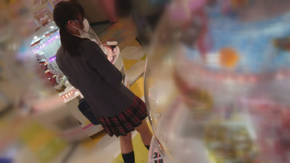 FC2 PPV 2364541 【1日限定2200→1200】【個人撮影】奇跡的に繋がった美少女J系・ついにオマンコに生パコ中出し【素人ハメ撮り】 FC2-PPV-2364541