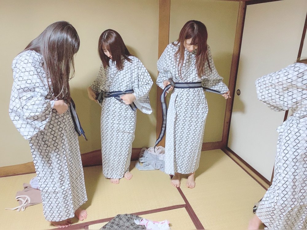 FC2 PPV 2365685 ※3日まで限定販売【貸切旅館】この秋最新、同人オリジナル！中出しリアルオフパコツアー開催しまた。レズ・ハーレム5P・複数 FC2-PPV-2365685