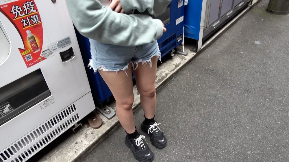 FC2 PPV 2402470 【無】【100個限定2980→1480ptにOFF!】実はお〇〇様！美脚、美尻のモデルスタイル続編♥️〇〇業界の方は変〇が多い？！笑　※レビュー特典／高画質Ver. FC2-PPV-2402470