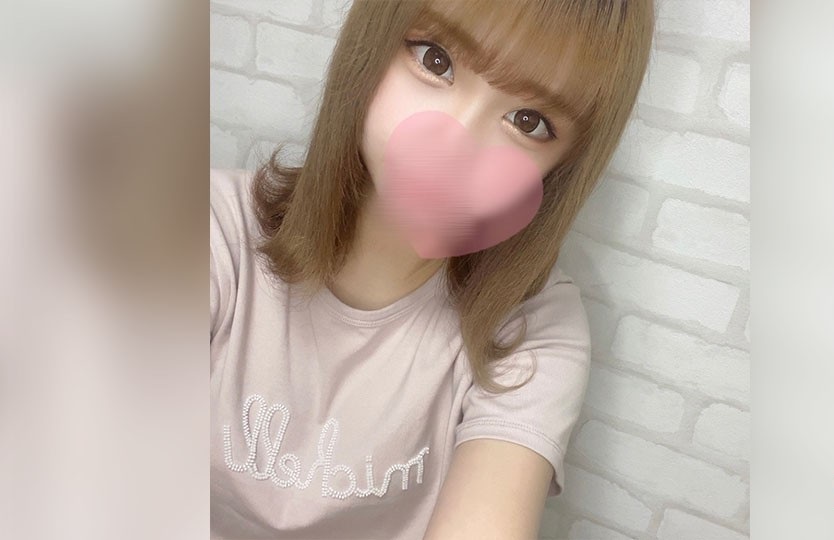 FC2 PPV 2035333 ガチNTR。知り合いの社長の娘とやっちゃいました。すんごいいいまんこしてました。【個撮】