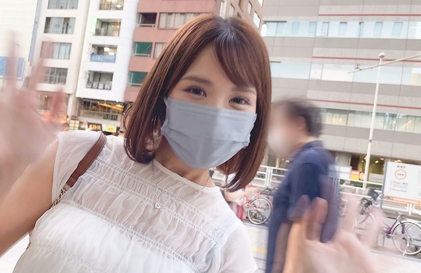 FC2PPV 2360850 【４K特典あり】可愛すぎるカフェ店員ゆあ（２３）★初撮影★乳首オナニーでガチいき♡ [有]