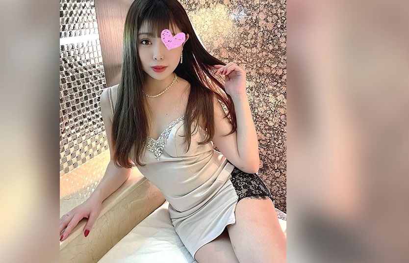 FC2PPV 2405645 【無修正】魔性のS級美女!! 小悪魔ドSキャバ嬢みさ様の連続脳イキペニス責め＆神業騎乗位と濃厚中出しセックス!!　キャバ嬢：みさ(19歳)