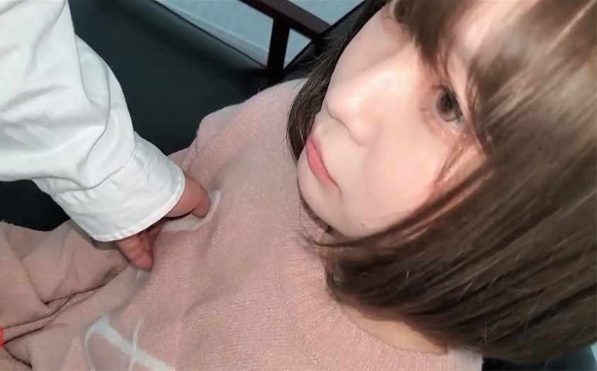 FC2PPV 2449641 色白清楚で奇跡的に可愛いあの子にたっぷり顔射 [有]