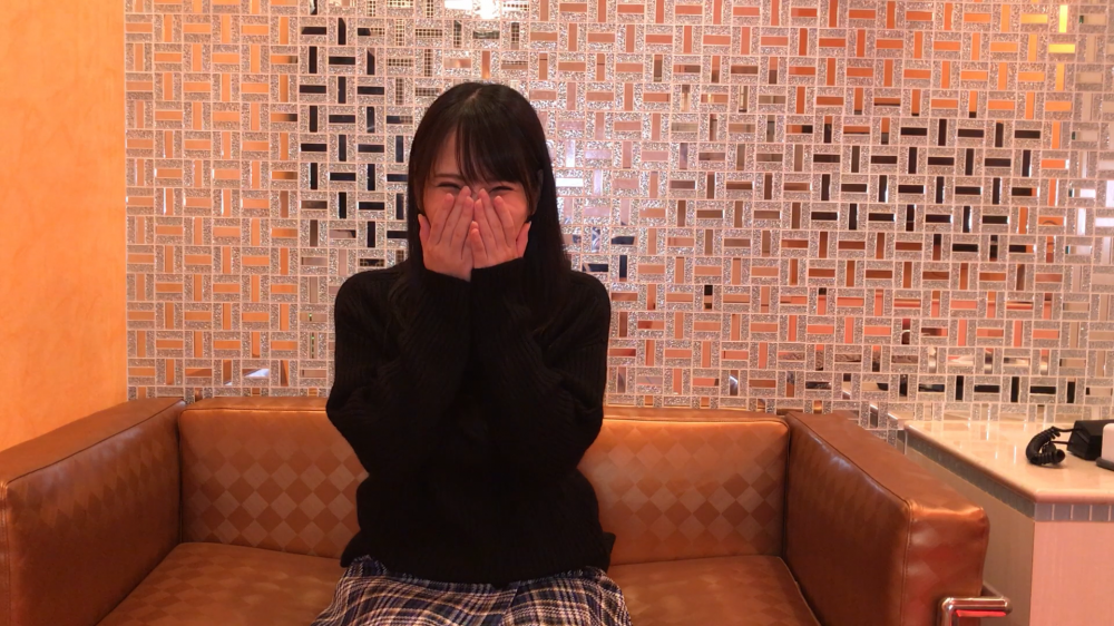 FC2 PPV 2482750 美少女ひなたちゃん電撃降臨。美味しそうに咥える電撃フェラで大量顔射。 FC2-PPV-2482750