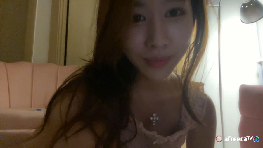 아프리카 예쁜애 친구랑 술취해서 노출하고 영정