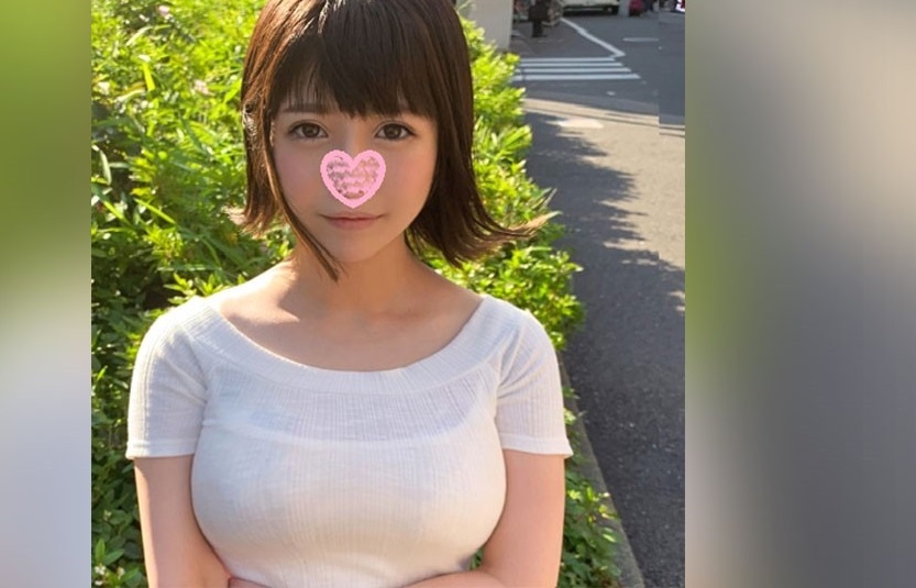 FC2PPV 2445316 【クォーター】日本人離れした巨乳＆美少女。大爆乳を堪能したい一心で、ぬるぬる乳浴…入浴剤でお風呂プレイ。当然のパイズリで発射！からの「もう一回する？」オフコース！爆乳もオマンコの中も堪能した個撮公開！ [有]