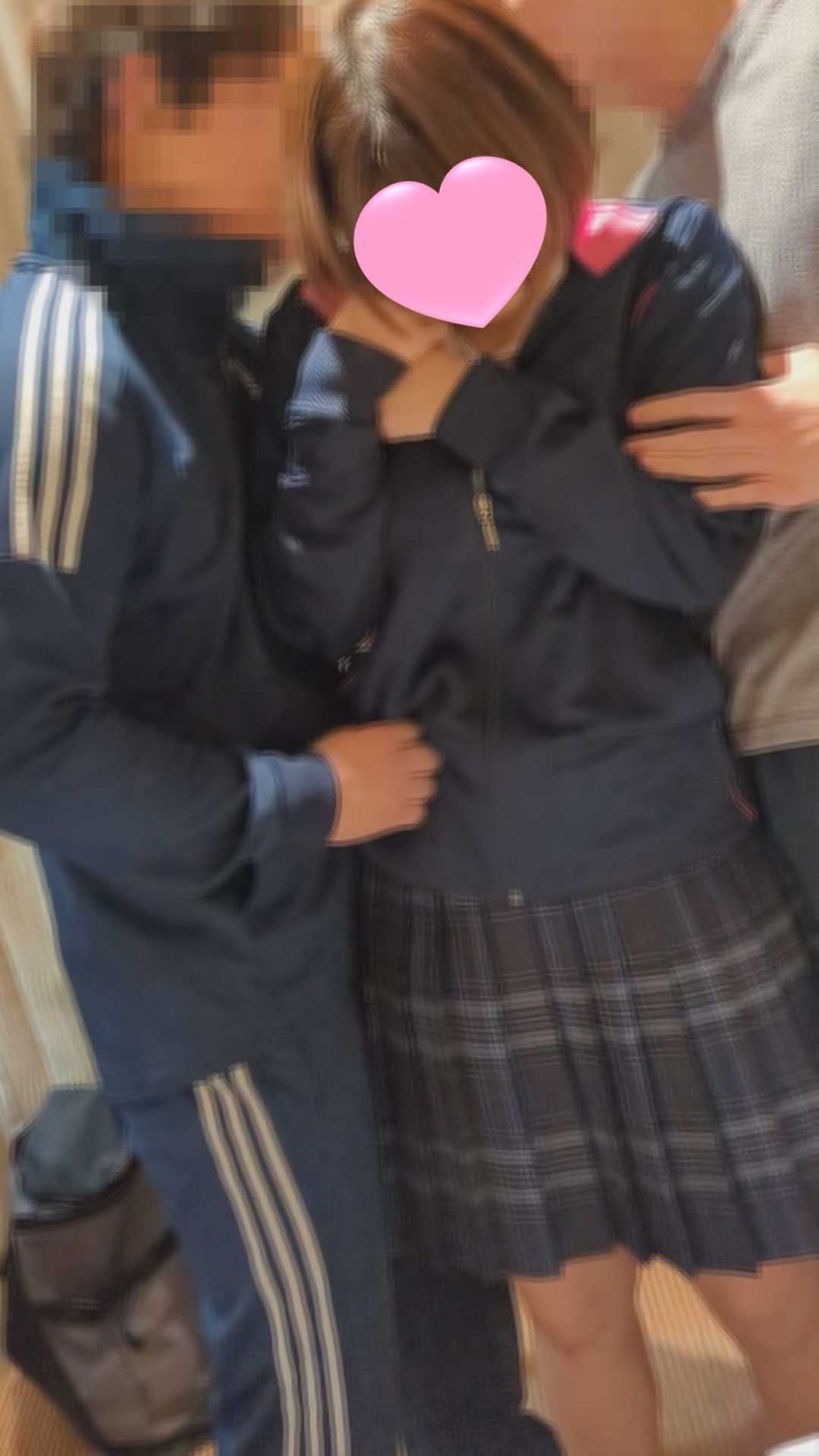 FC2 PPV 2675357 《ブラック部活②》女子マネ集団イジメ・全国出場4回S県強豪サッカー部《遠征合宿》 FC2-PPV-2675357