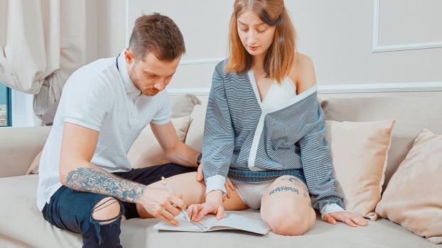 Fuck Studies - Sasha Paige - Studying goes better after orgasm