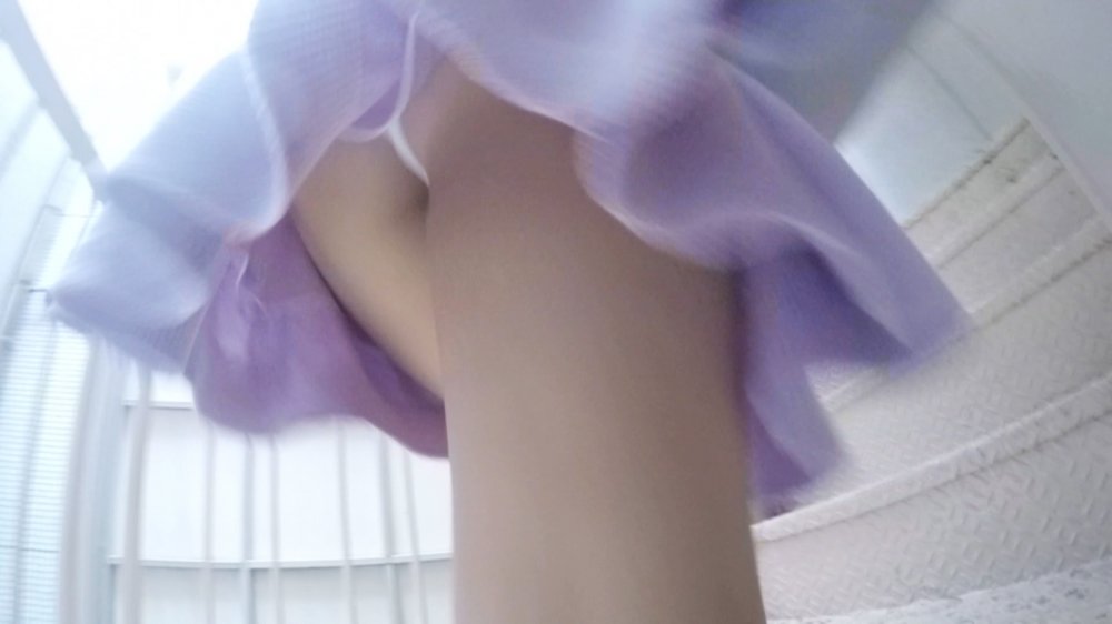 FC2PPV 2823923 【ロリ×ロシュツ】梨乃(りの)【前編】★上京したばかりのロリカワなにわ女子をベランダでおっぱい露出、非常階段でヤリまくり。事務所に連れ込み窓際立ちバック♪私なー、えっちめっちゃ好きやねん☆【おまけ付】 [有]