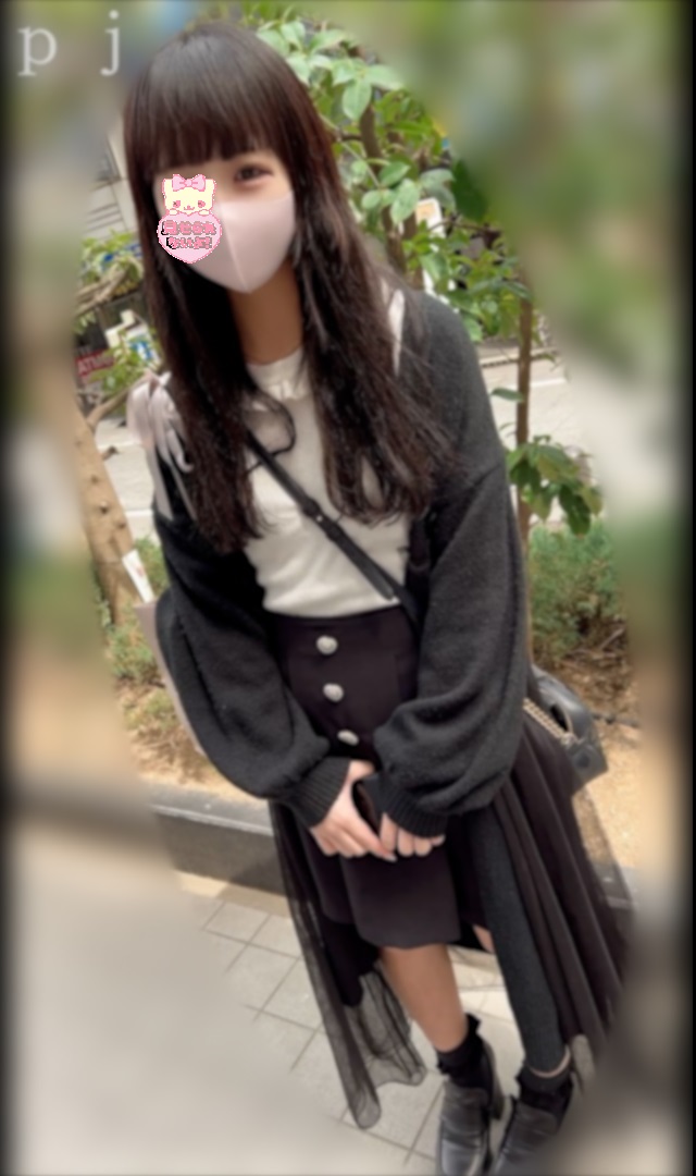 FC2PPV 2782391 【初撮り】【個撮】18歳パティシエを目指すふわふわ美少女専門学生。全国にお菓子の見分を広める活動しきんのためｐ活ハメ撮り。あ、中出しされちゃった… [有]