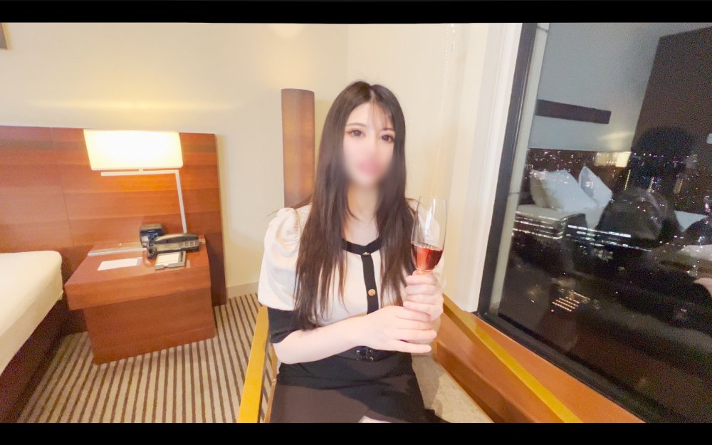 FC2PPV 2881223 【完全顔出し】【美しさをを漂わせる美女の品格】美貌と色気を兼ね揃えた美女が一室で感度抜群のイキ姿が映し出され、ハメ潮の嵐、最後は中出しを懇願する