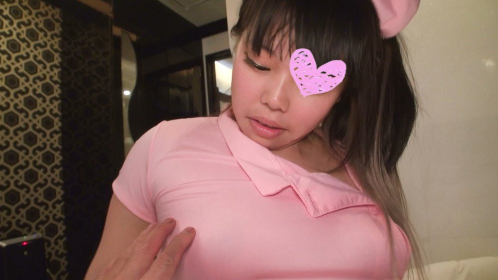 FC2PPV 2888924 【個人撮影】　18歳・魅力的過ぎる幼妻のセクシーナース姿に止まらない胸きゅん!! 脳がとろける様な本気のエロキスだけで脳イキ～ 超濃厚なピストンで孕ませ覚悟の種付けプレス中出しSEX!! 　人妻：有希