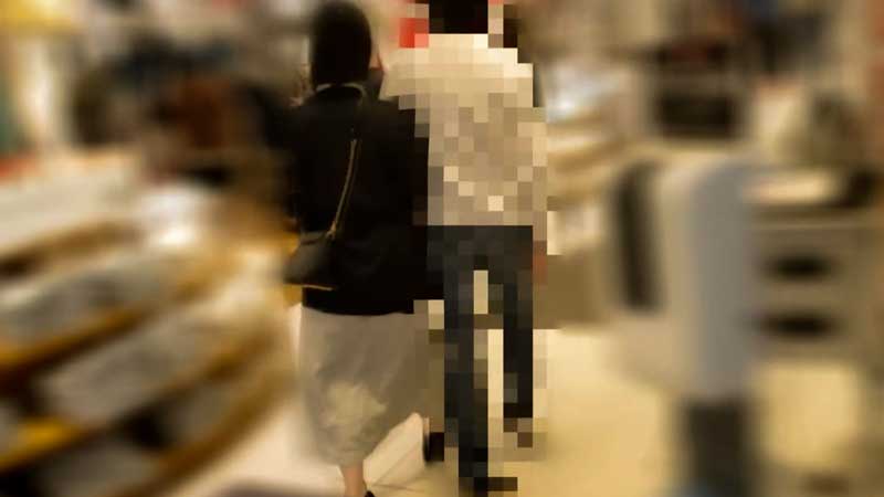 FC2PPV 3069331 【個人】あのデカ尻女がまたしても滞納。旦那と楽しくショッピングをしていたので連れ出し犯す。鳴り響く着信音。夫婦崩壊の始まりはここから