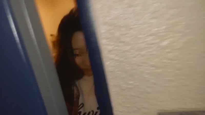 FC2PPV 3064770 【個人】懲りずに抵抗する小柄な人妻は喘ぎ声さえ押し殺しながら耐える。が結局はこうなります。苦しいか？帰らぬ旦那を待ち続ける哀れな奥さんよ。